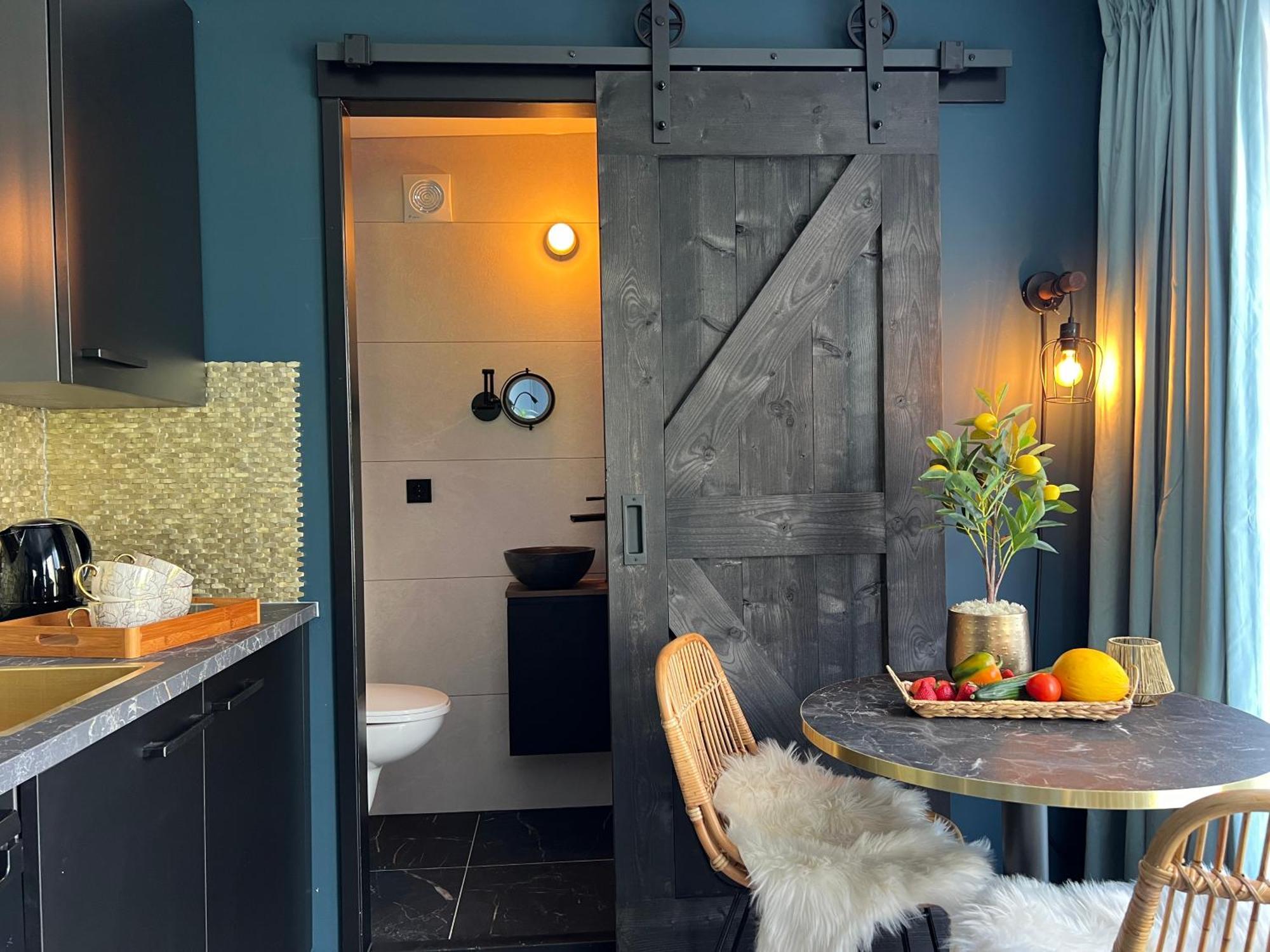 B&B Prive Tiny House Bij Zee Stellendam Bagian luar foto