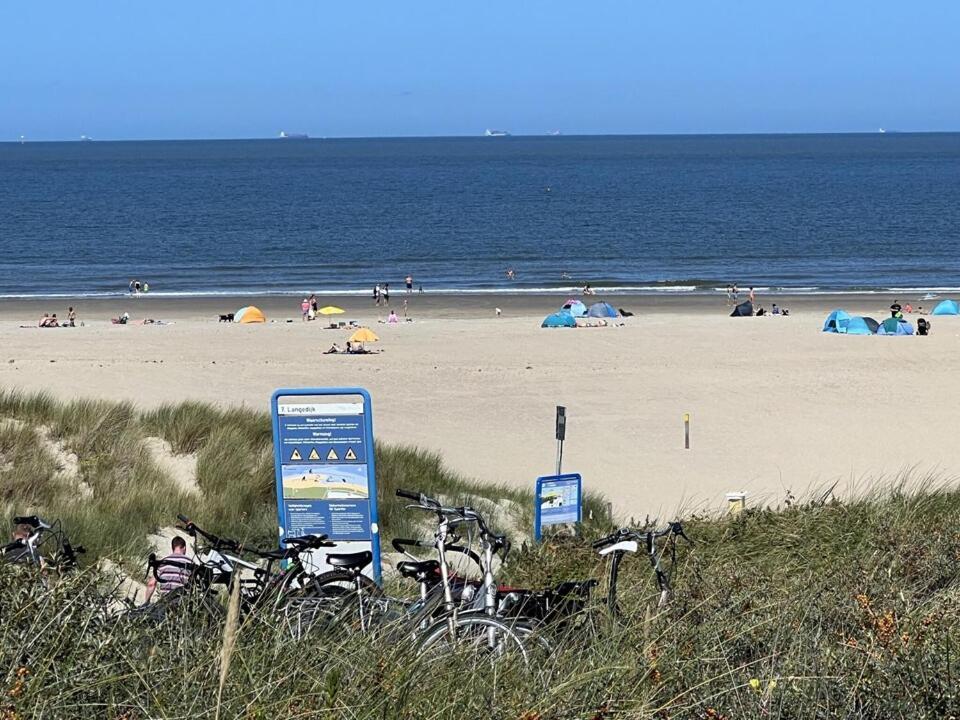 B&B Prive Tiny House Bij Zee Stellendam Bagian luar foto